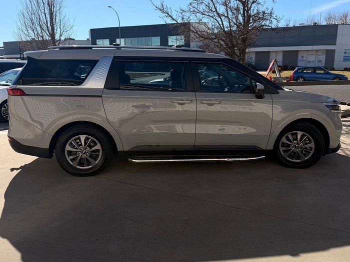 2023 Kia Carnival S