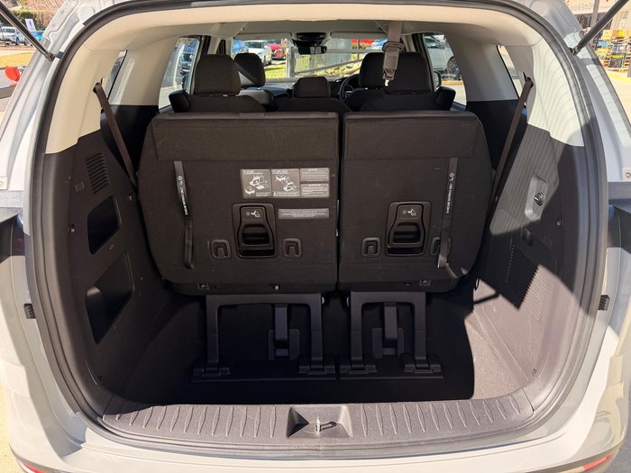 2023 Kia Carnival S