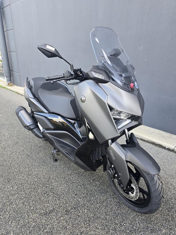 2024 Yamaha XMAX 300 (CZD300A)