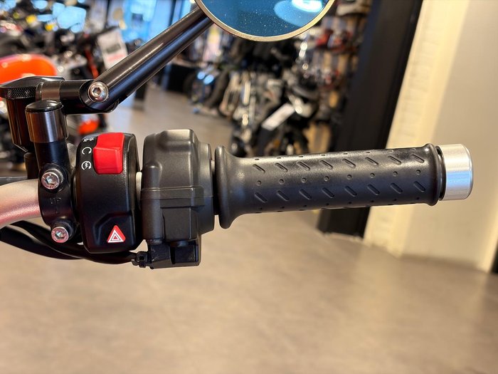 2020 Triumph Street Scrambler Street Scrambler Red