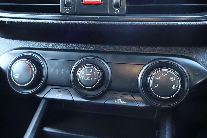2022 Kia Cerato S