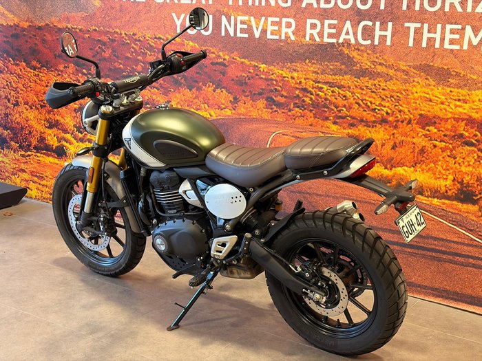 2024 Triumph Scrambler 400 X Scrambler Green