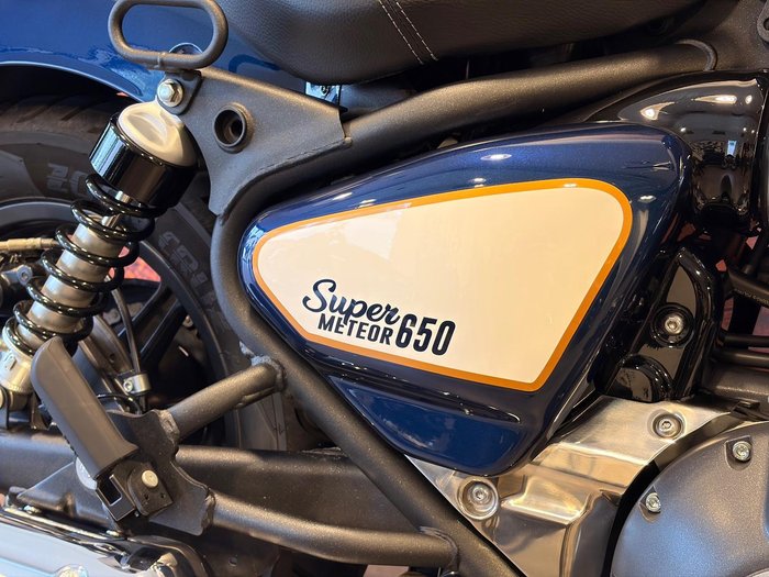 2025 Royal Enfield Super Meteor 650 Meteor Blue