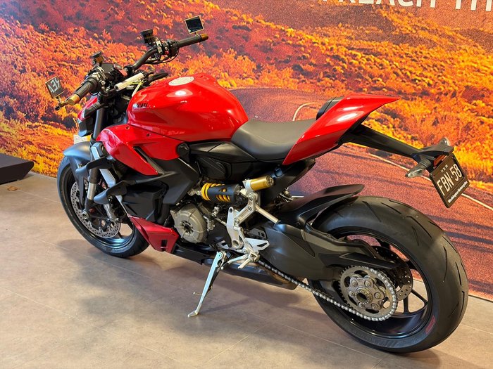 2022 Ducati Streetfighter V2 Streetfighter Red