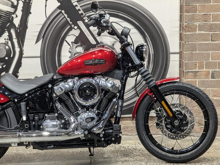 Harley-Davidson Street Bob 117 (FXBB) Softail
