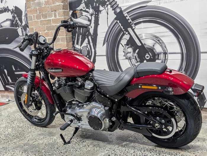 2026 Harley-Davidson Street Bob 117 (FXBB) Softail Red