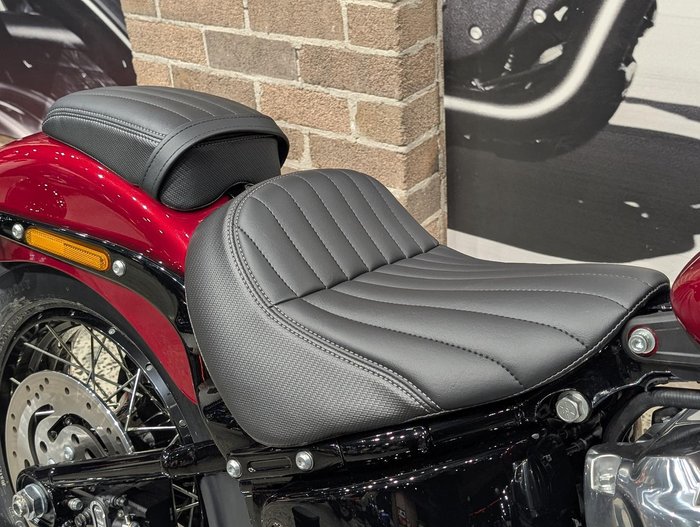 2026 Harley-Davidson Street Bob 117 (FXBB) Softail Red