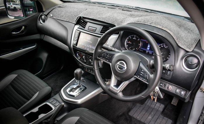 2021 Nissan Navara ST