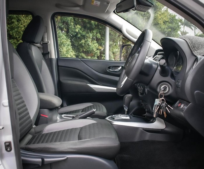 2021 Nissan Navara ST