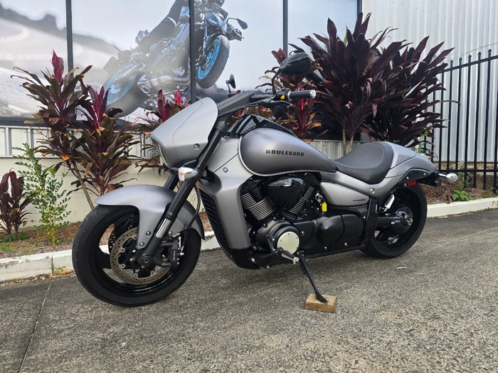 2017 Suzuki VZR 1800 BOULEVARD (M109R) Grey