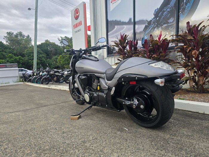 2017 Suzuki VZR 1800 BOULEVARD (M109R) Grey