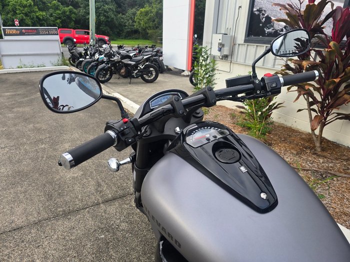 2017 Suzuki VZR 1800 BOULEVARD (M109R) Grey