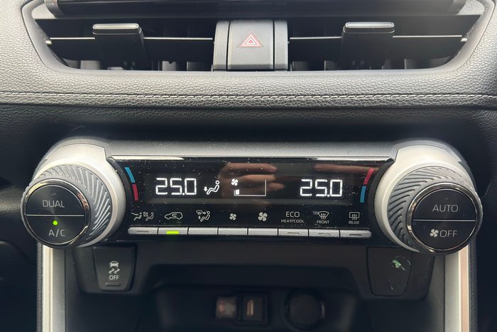 2022 Toyota RAV4 GXL