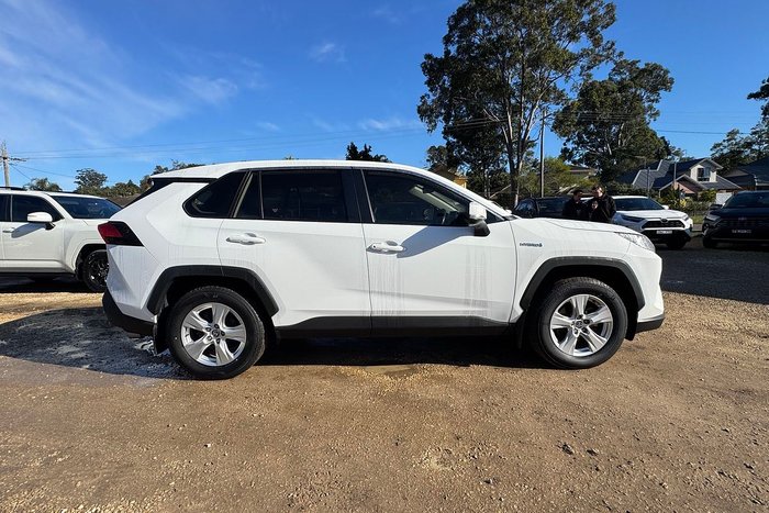 2021 Toyota RAV4 GX