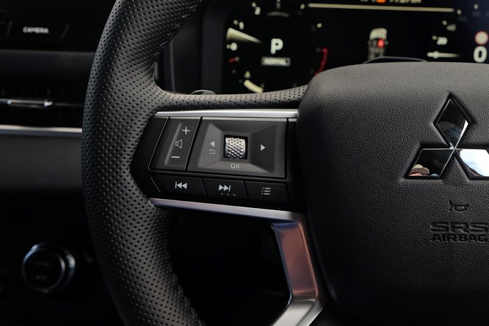 2026 Mitsubishi Outlander Black Edition