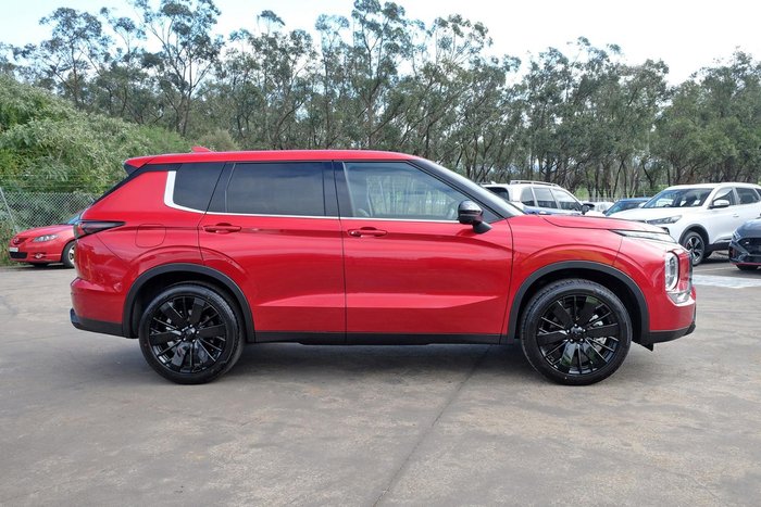 2026 Mitsubishi Outlander Black Edition