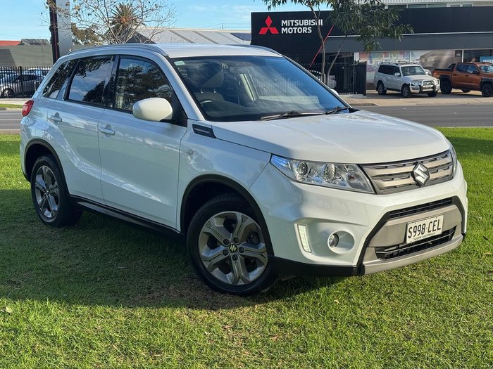 2017 Suzuki Vitara RT-S LY Cool White