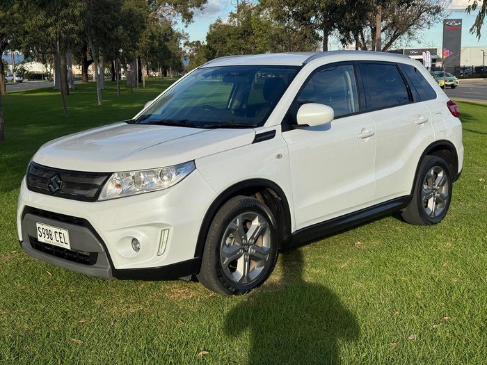 2017 Suzuki Vitara RT-S LY Cool White