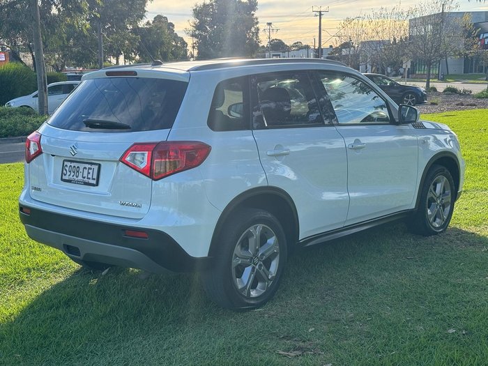 2017 Suzuki Vitara RT-S LY Cool White