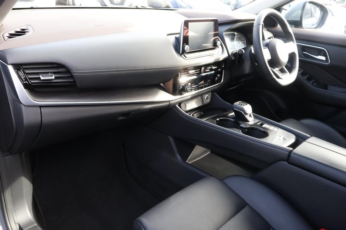 2023 Nissan X-TRAIL ST-L