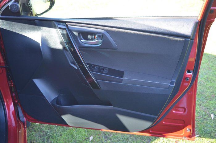 2015 Toyota Corolla Ascent Sport
