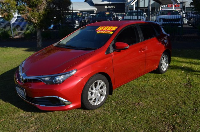 2015 Toyota Corolla Ascent Sport