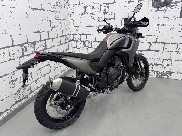 2025 Yamaha Tenere 700 (XTZ690) Tenere Grey