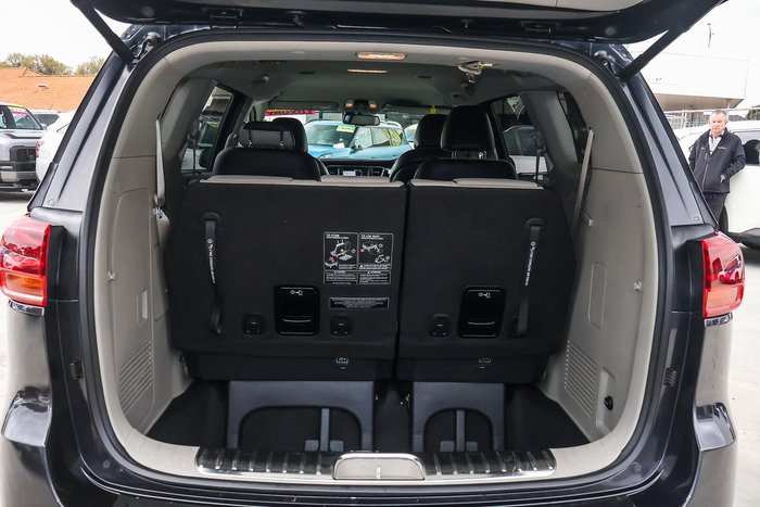 2019 Kia Carnival Platinum