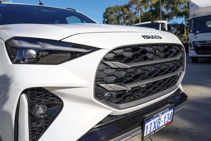 2025 Isuzu MU-X LS-T