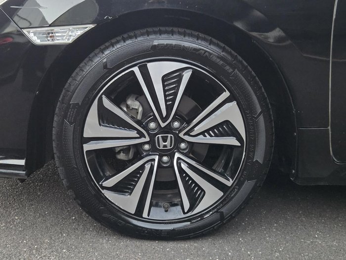 2019 Honda Civic VTi-LX