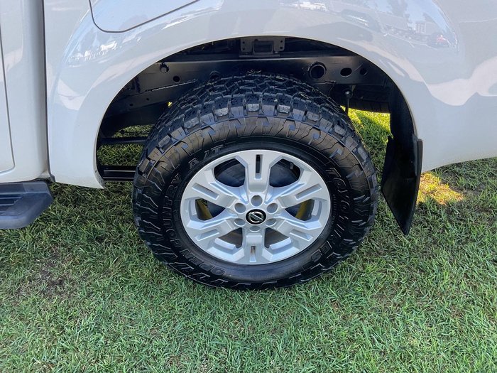 2023 Nissan Navara ST