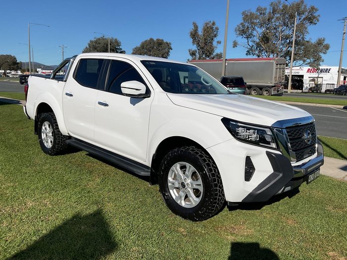 2023 Nissan Navara