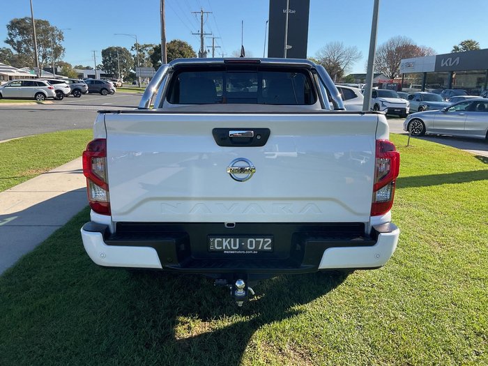2023 Nissan Navara ST