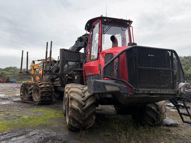 2017 Komatsu 875