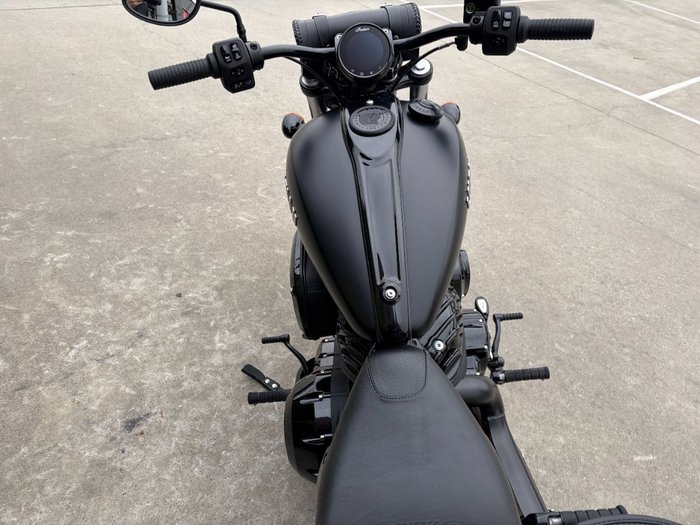 2023 Indian CHIEF DARK HORSE BLACK SMOKE