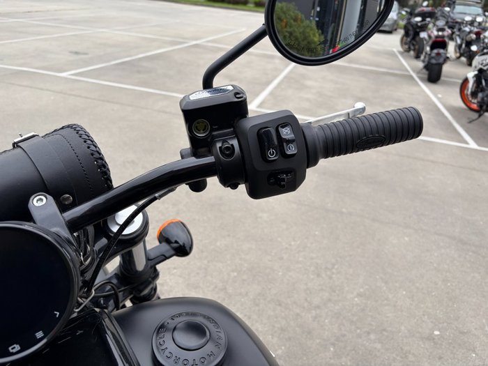 2023 Indian CHIEF DARK HORSE BLACK SMOKE