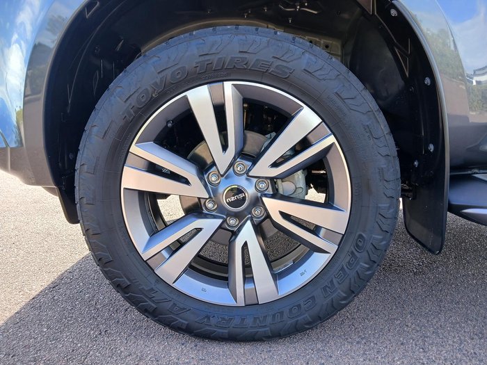 2024 Isuzu MU-X LS-T