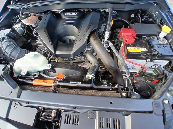 2024 Isuzu MU-X LS-T