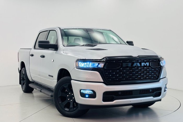 2026 RAM 1500 Express Black Edition Hurricane SO