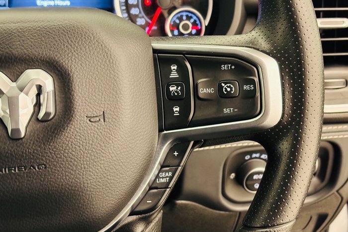 2026 RAM 1500 Express Black Edition Hurricane SO