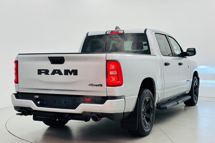 2026 RAM 1500 Express Black Edition Hurricane SO