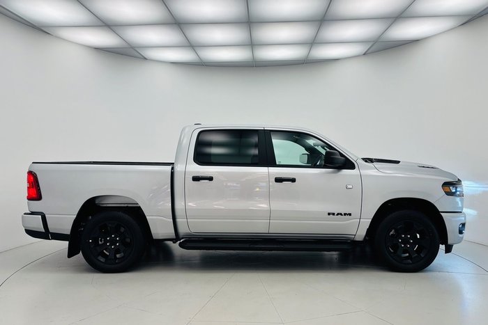 2026 RAM 1500 Express Black Edition Hurricane SO