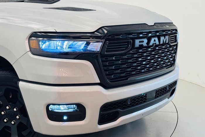 2026 RAM 1500 Express Black Edition Hurricane SO