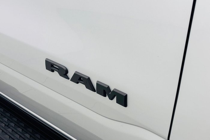 2026 RAM 1500 Express Black Edition Hurricane SO