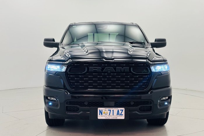 2026 RAM 1500 Express Black Edition Hurricane SO