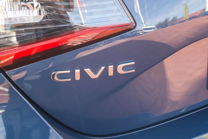 2025 Honda Civic e:HEV LX