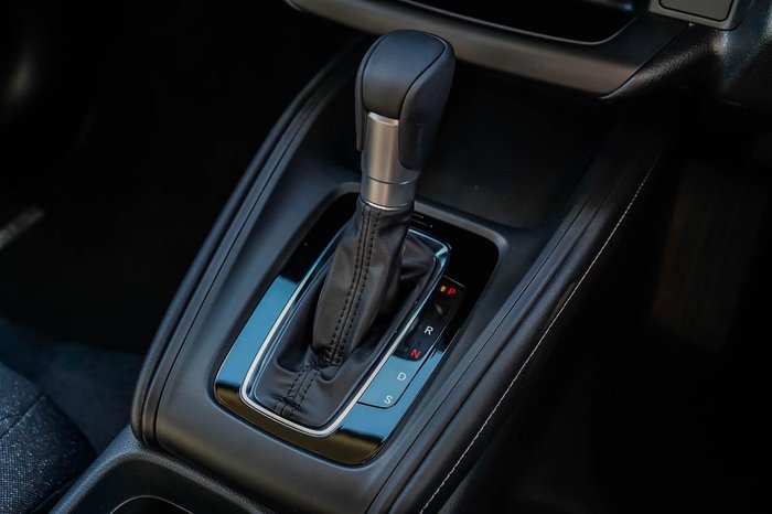 2025 Honda HR-V Vi X