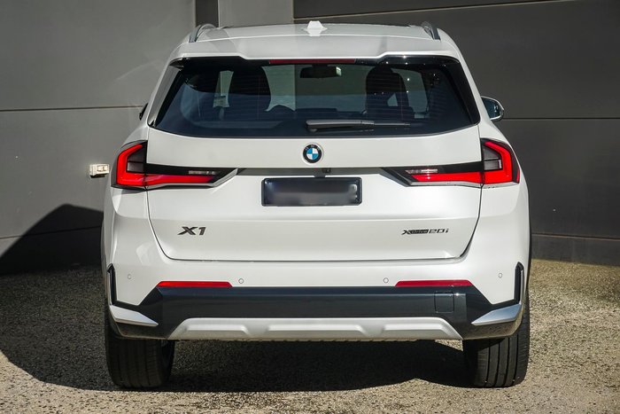 2025 BMW X1 xDrive20i