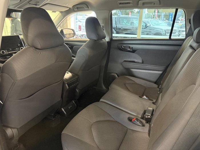 2025 Toyota Kluger GX