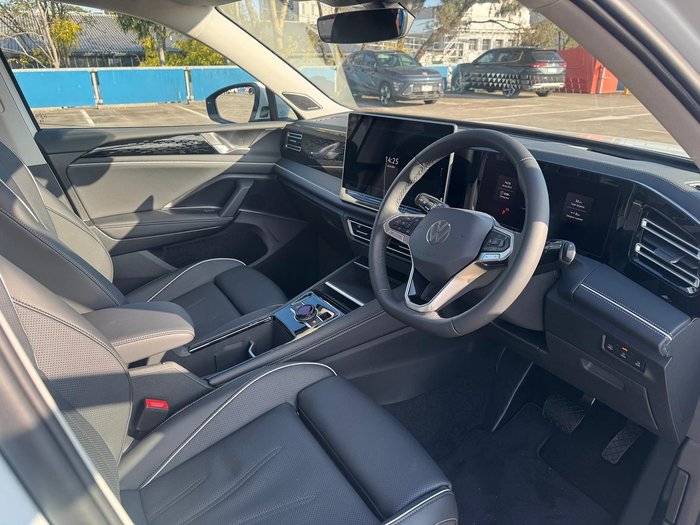2026 Volkswagen Tiguan 150TSI eHybrid Elegance